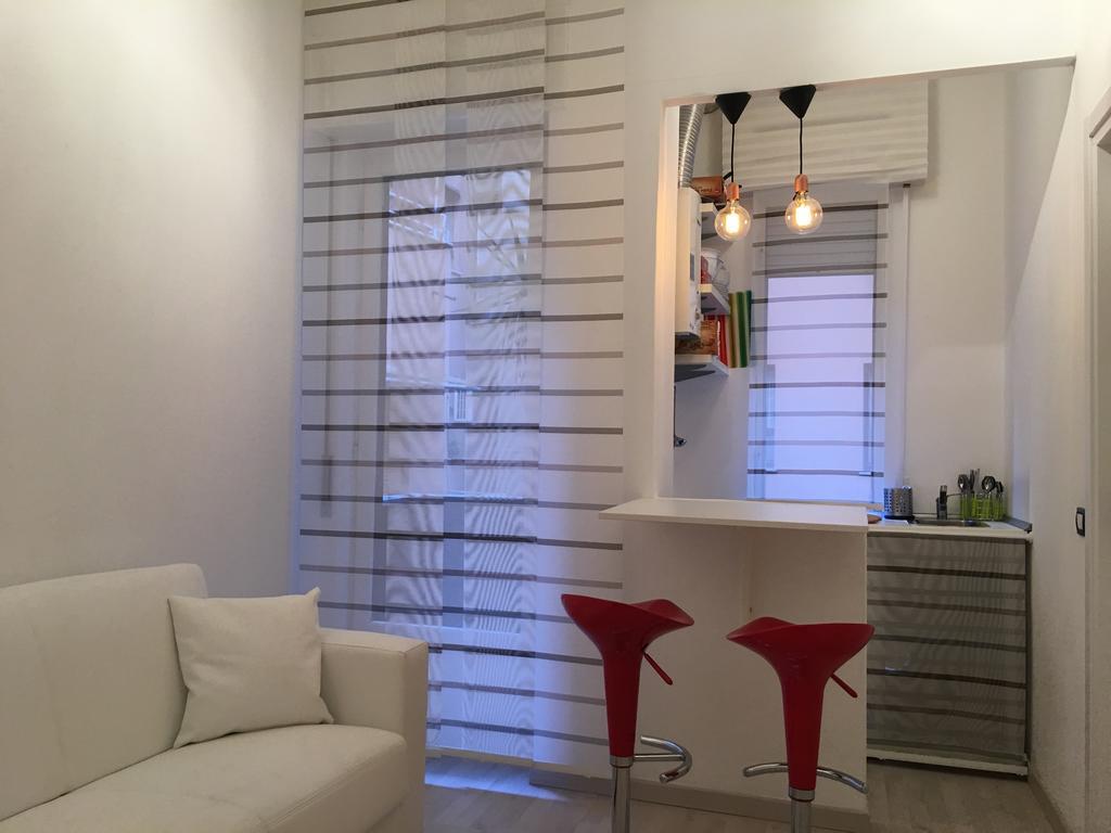 Superb White Flat Apartment Milan Luaran gambar